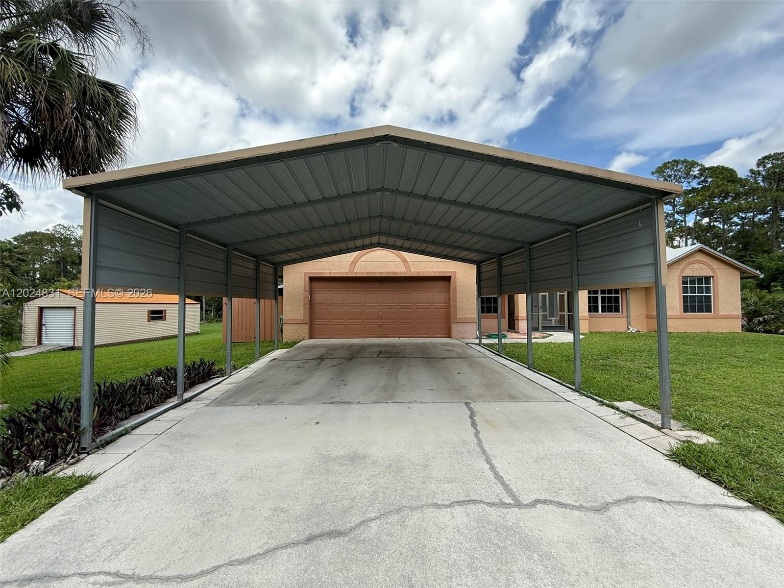 The Acreage - Residential