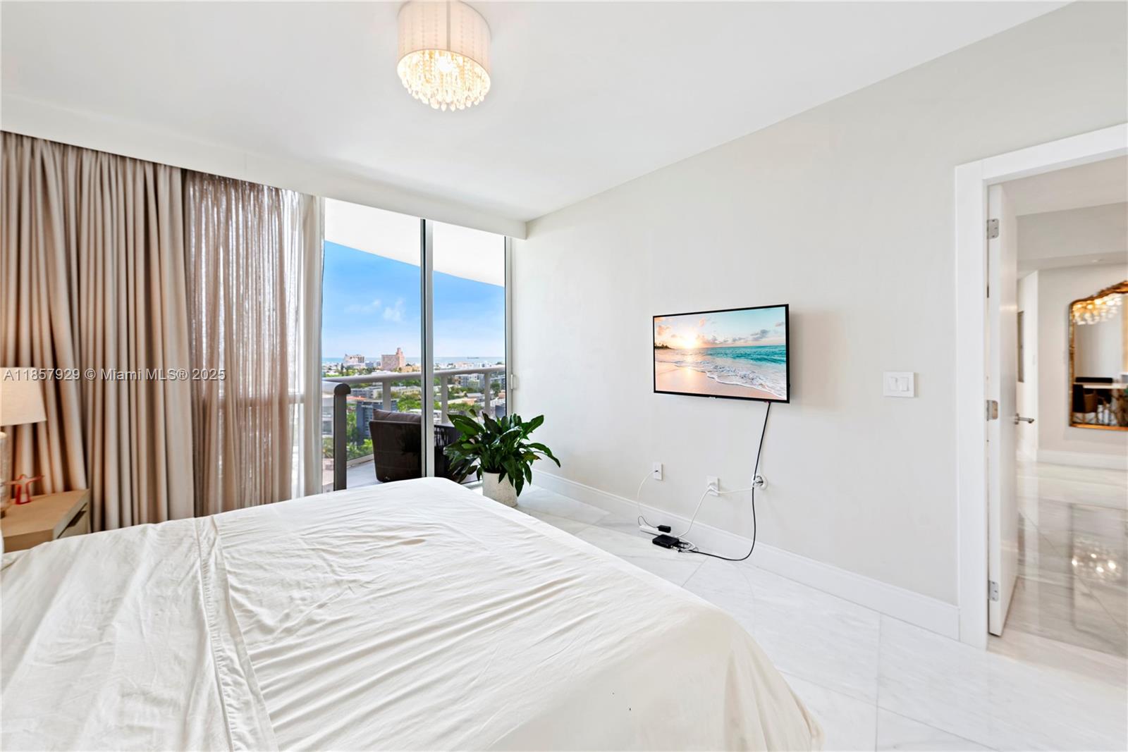 MURANO GRANDE - Residential