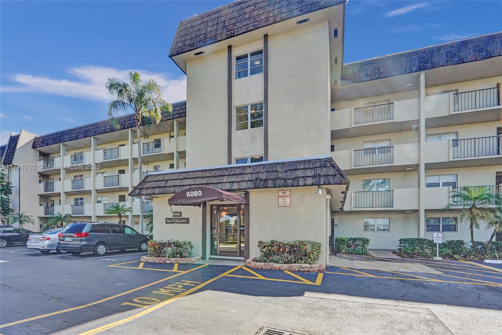 GREENS OF INVERRARY PHASE - Residential