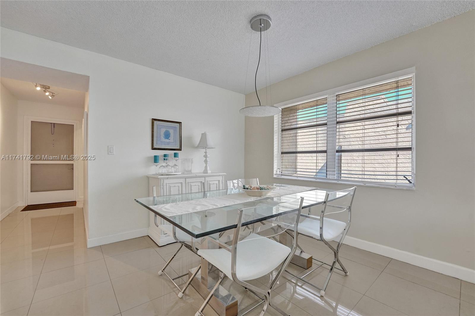 GREENS OF INVERRARY PHASE - Residential