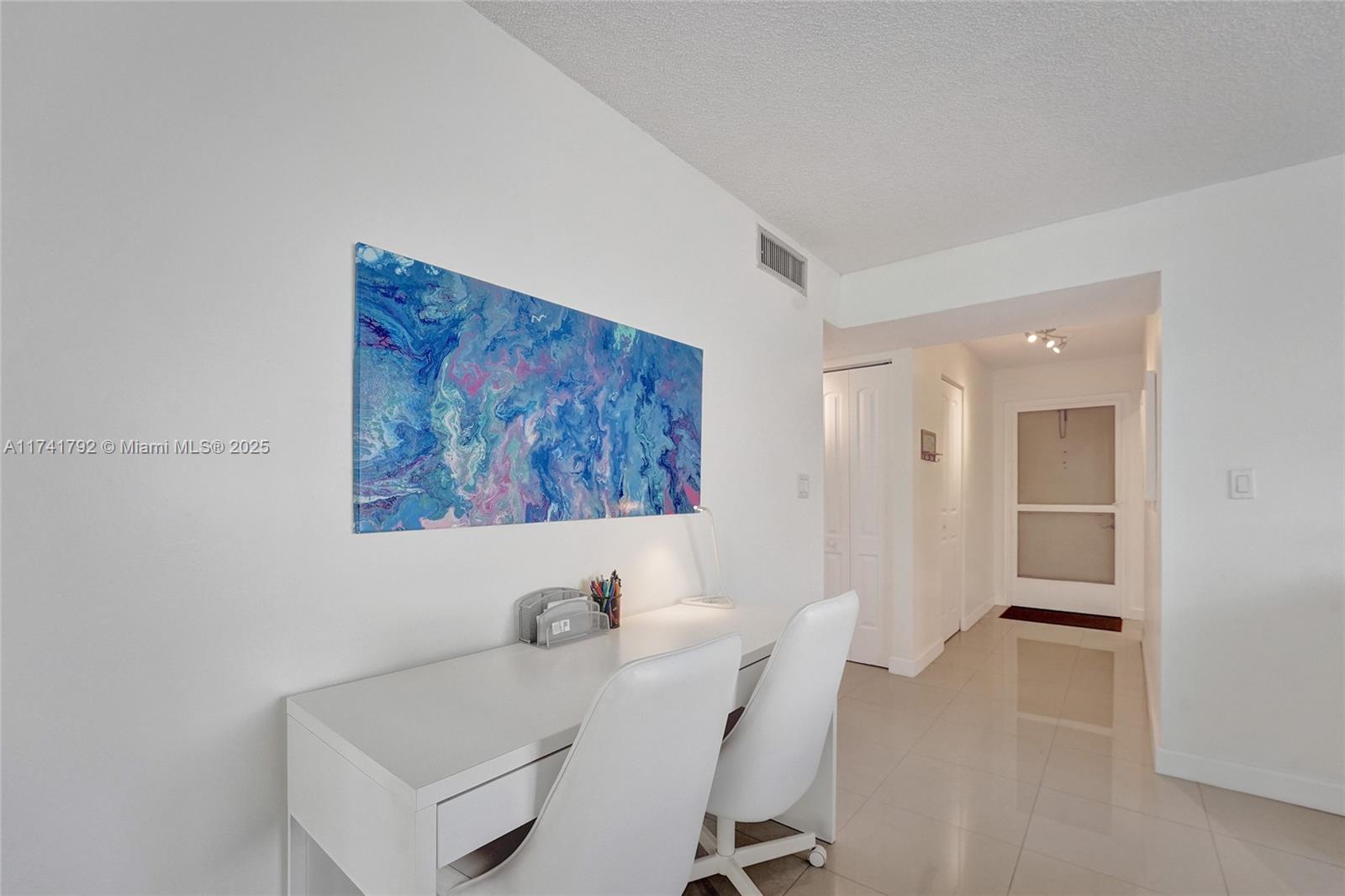 GREENS OF INVERRARY PHASE - Residential