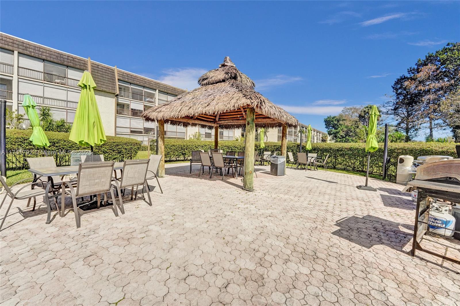 GREENS OF INVERRARY PHASE - Residential