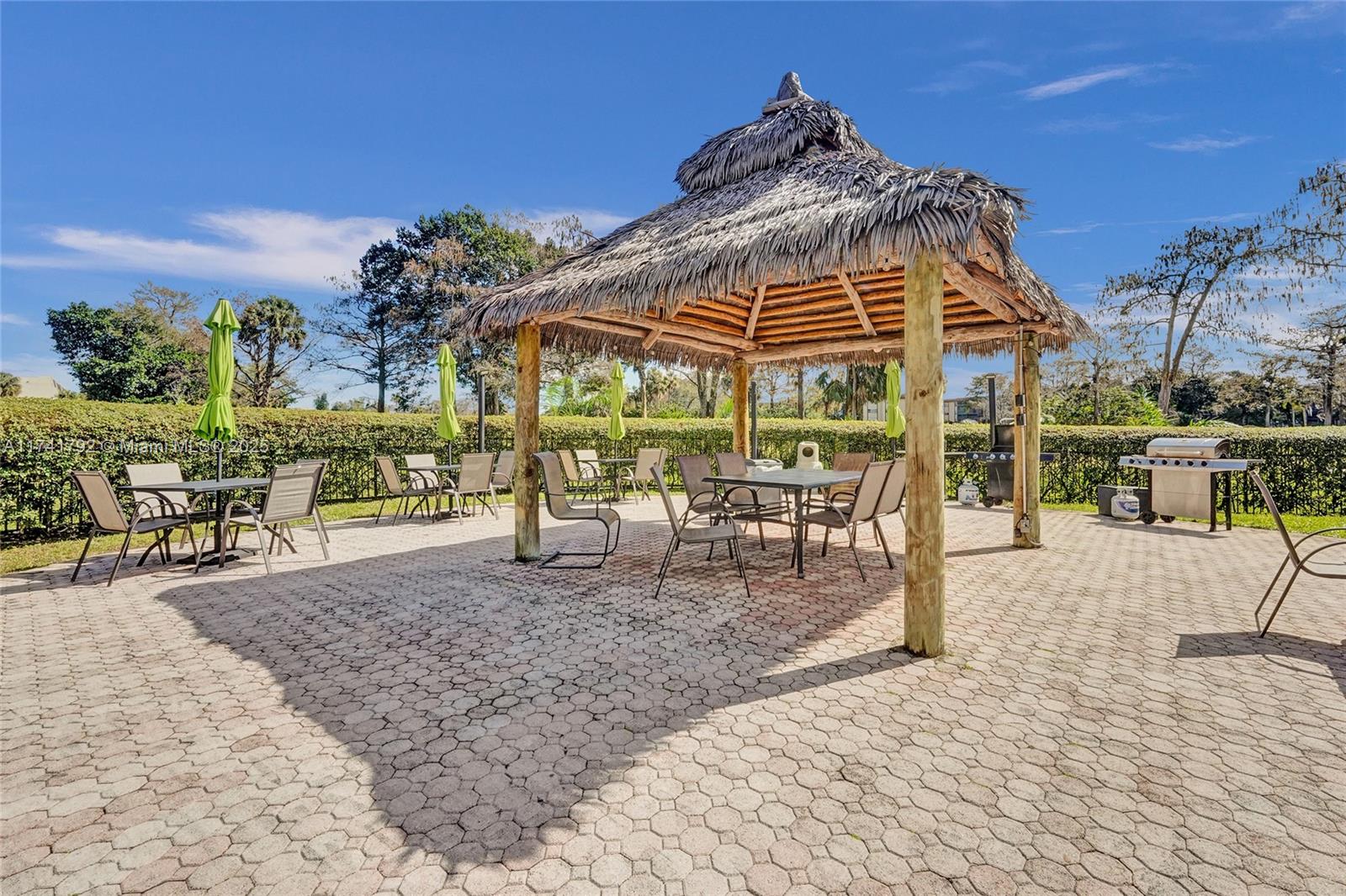 GREENS OF INVERRARY PHASE - Residential