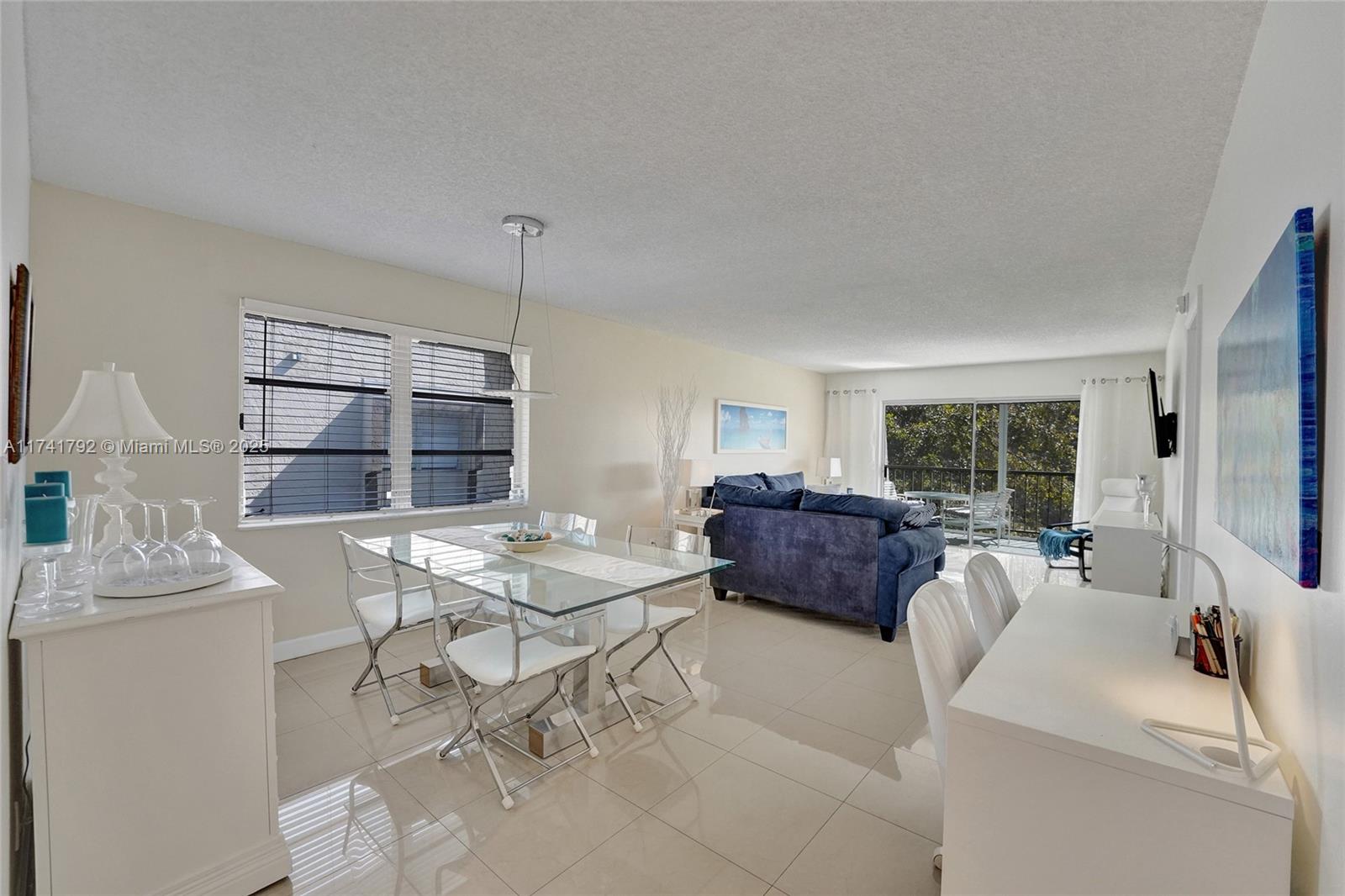 GREENS OF INVERRARY PHASE - Residential