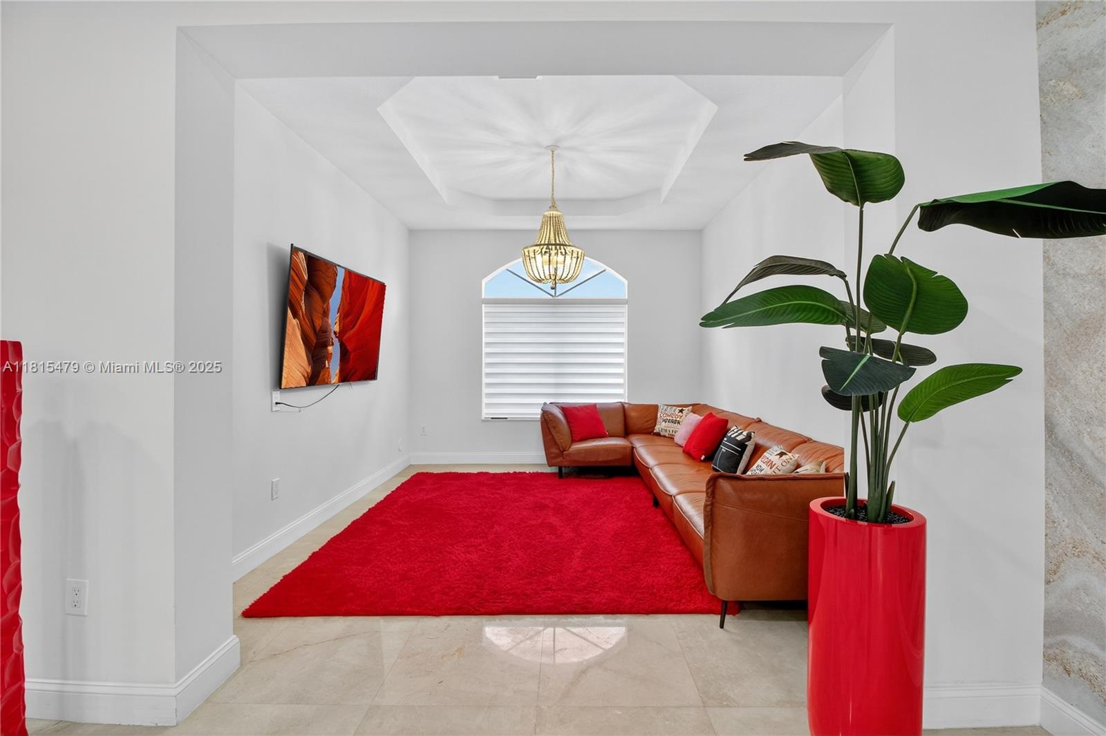 RENAISSANCE ESTATES - Residential