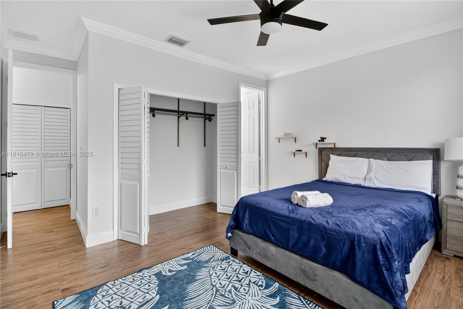 RENAISSANCE ESTATES - Residential