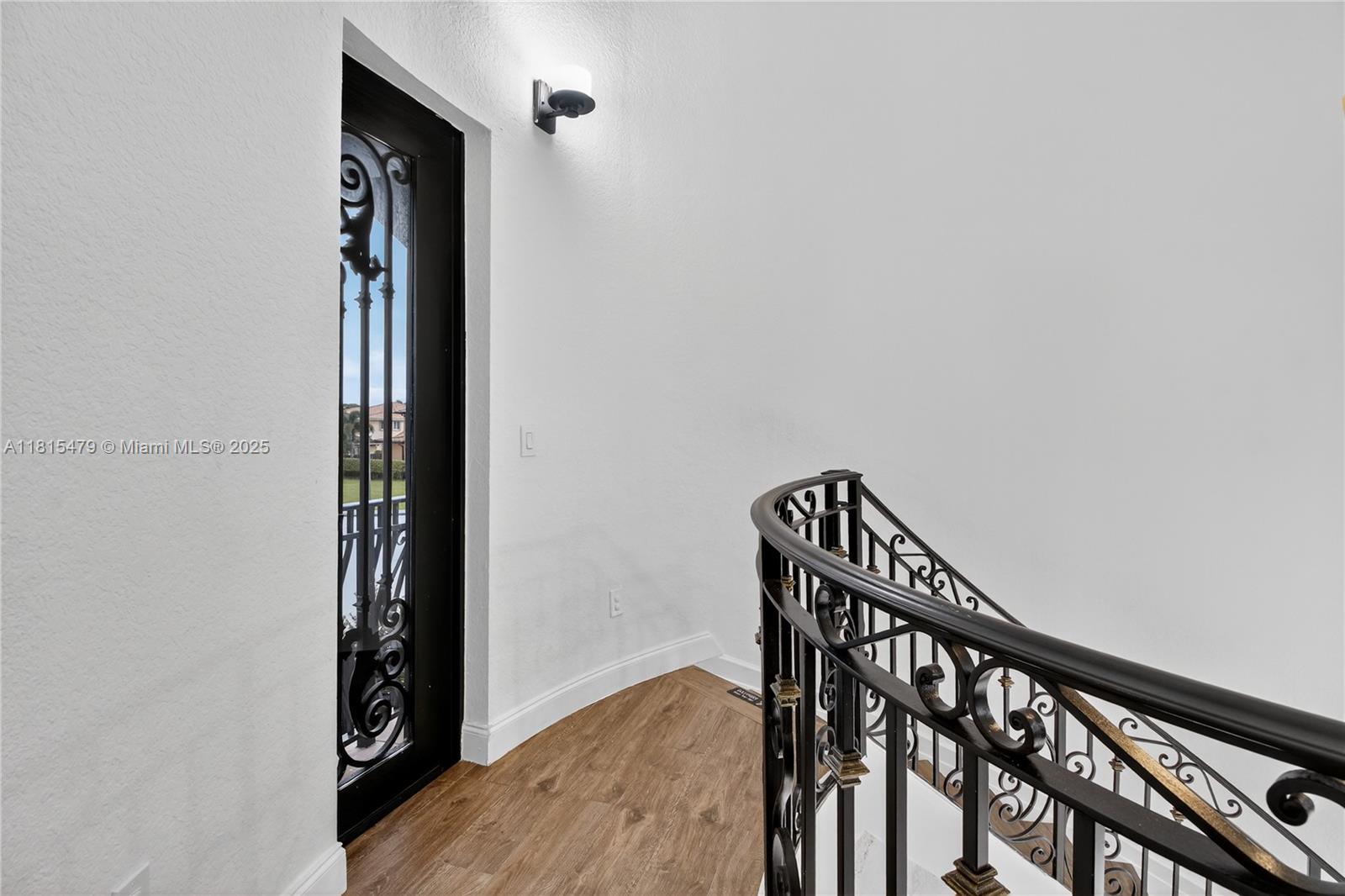 RENAISSANCE ESTATES - Residential