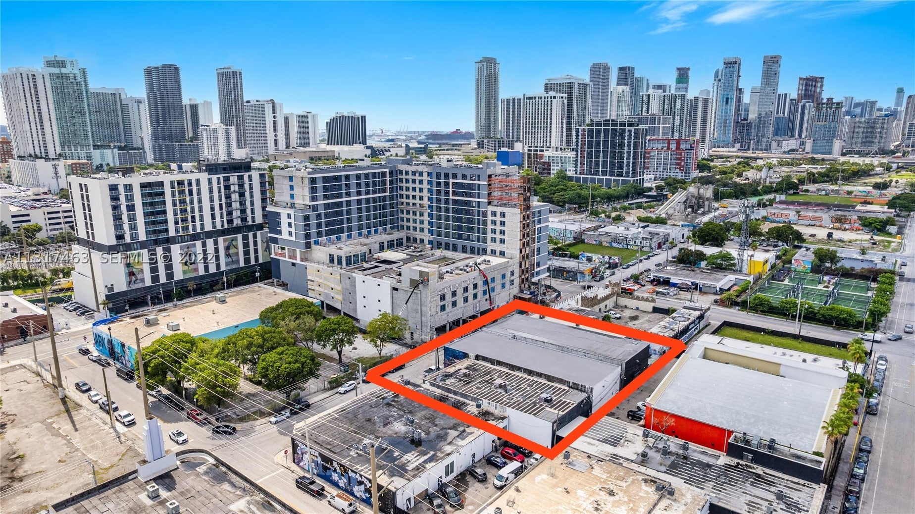 2010,2014,2020 NW Miami Ct