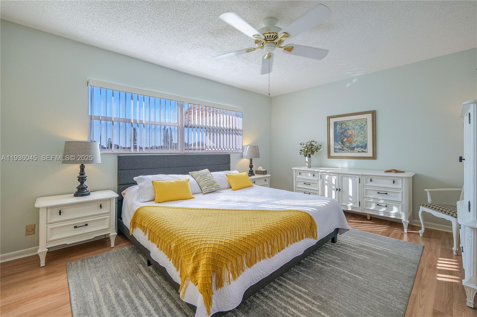 ROSE GARDENS CONDO - Residential