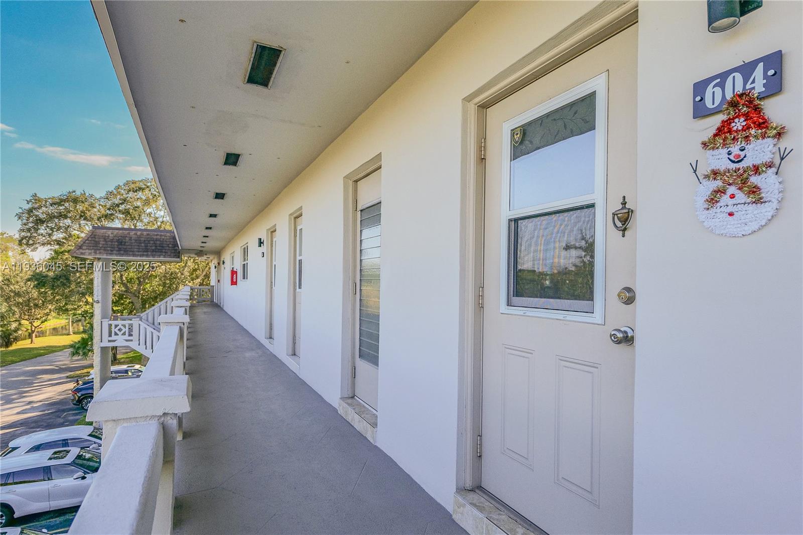 ROSE GARDENS CONDO - Residential