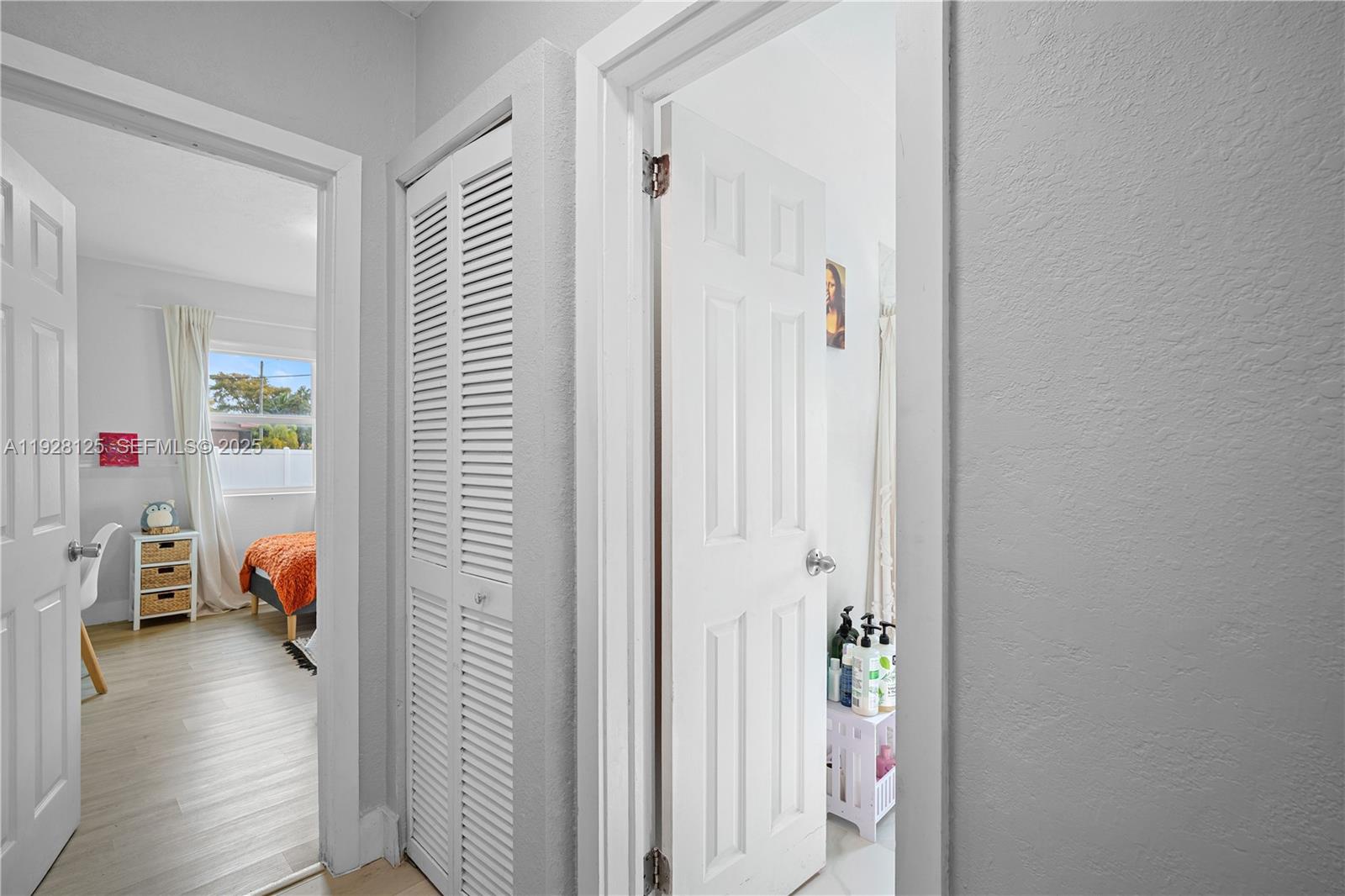 MONTICELLO PK UNIT NO 3 - Residential Lease