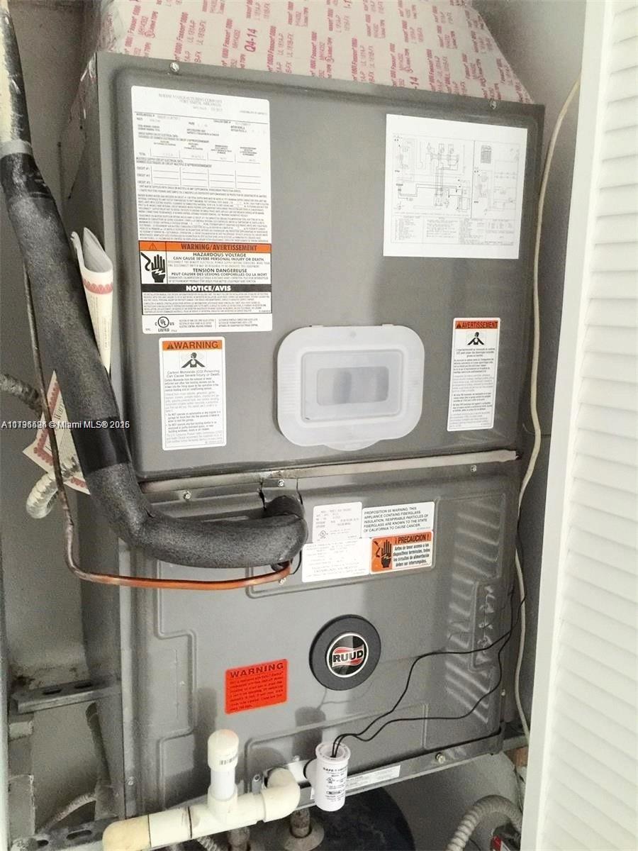 BAY HOUSE TOWER CONDO - Residential