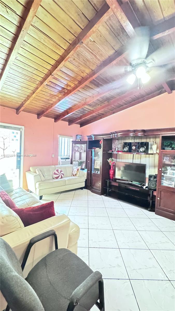 ANDERSON HEIGHTS - Residential