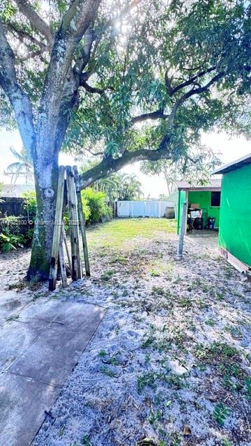 ANDERSON HEIGHTS - Residential