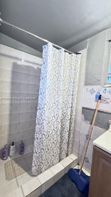 ANDERSON HEIGHTS - Residential