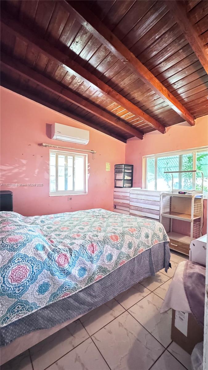 ANDERSON HEIGHTS - Residential