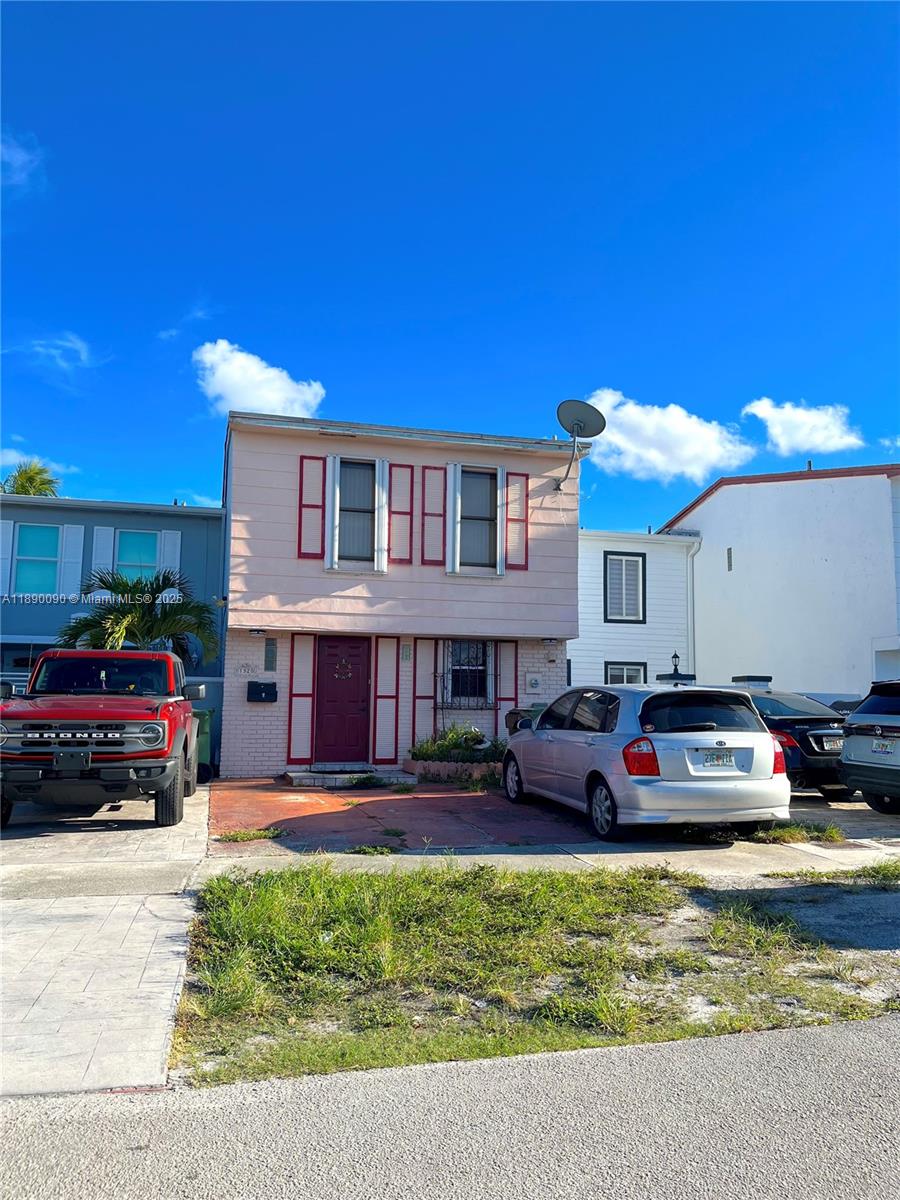 LAKE ORLEANS EAST - Residential