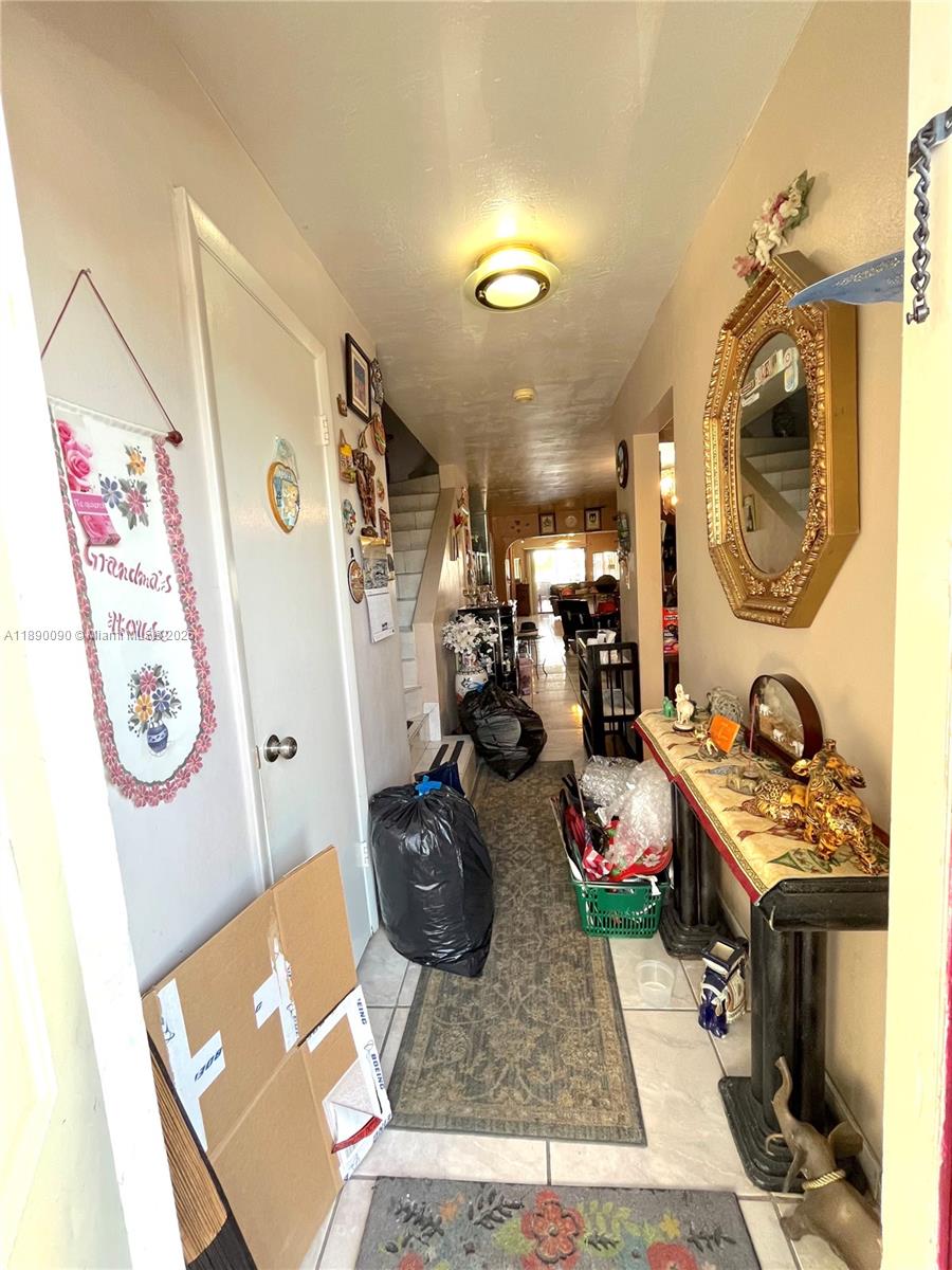 LAKE ORLEANS EAST - Residential