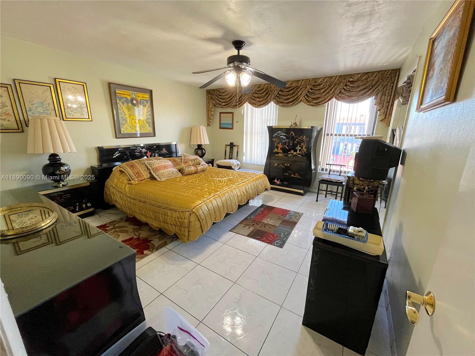 LAKE ORLEANS EAST - Residential
