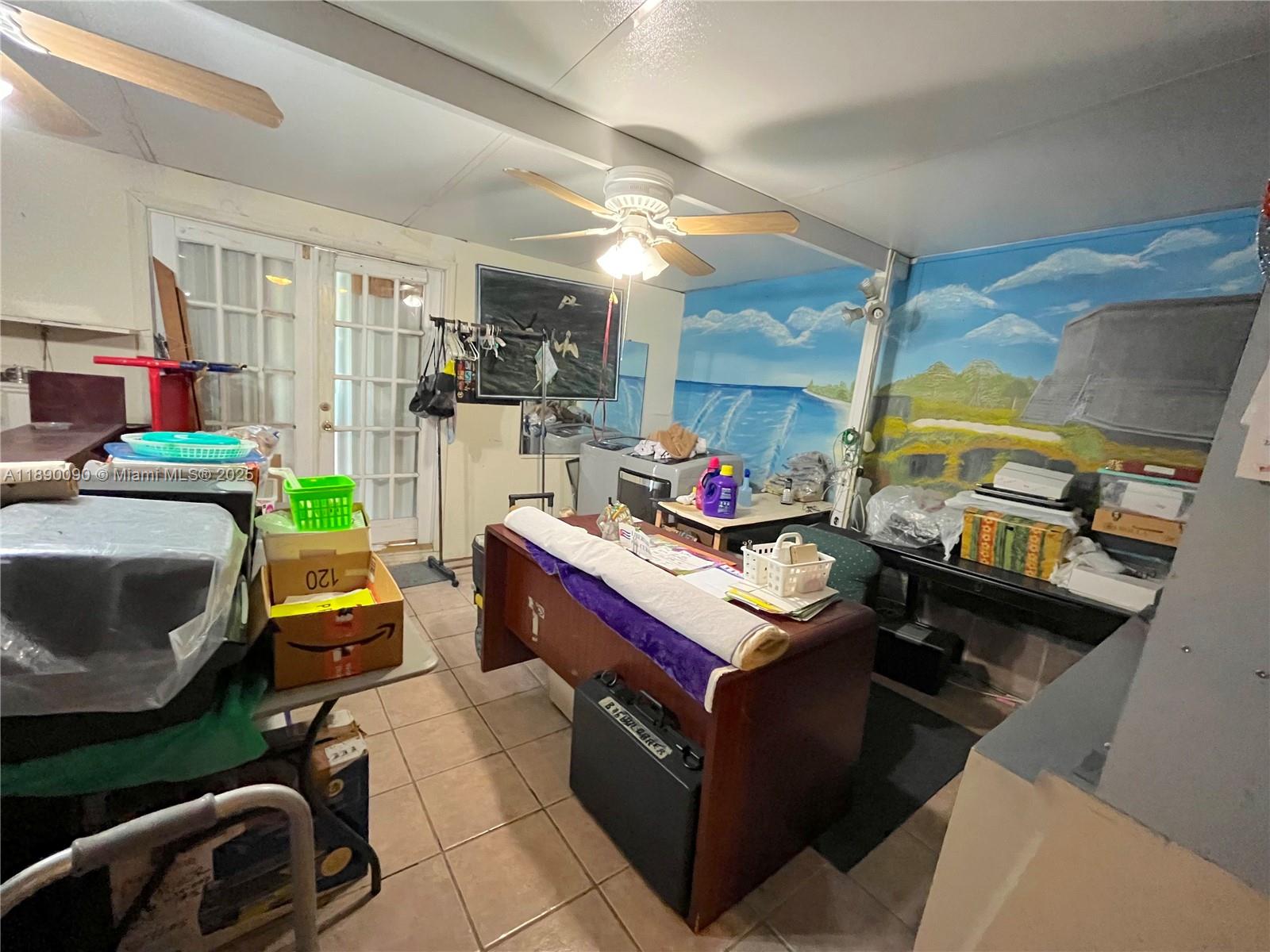 LAKE ORLEANS EAST - Residential