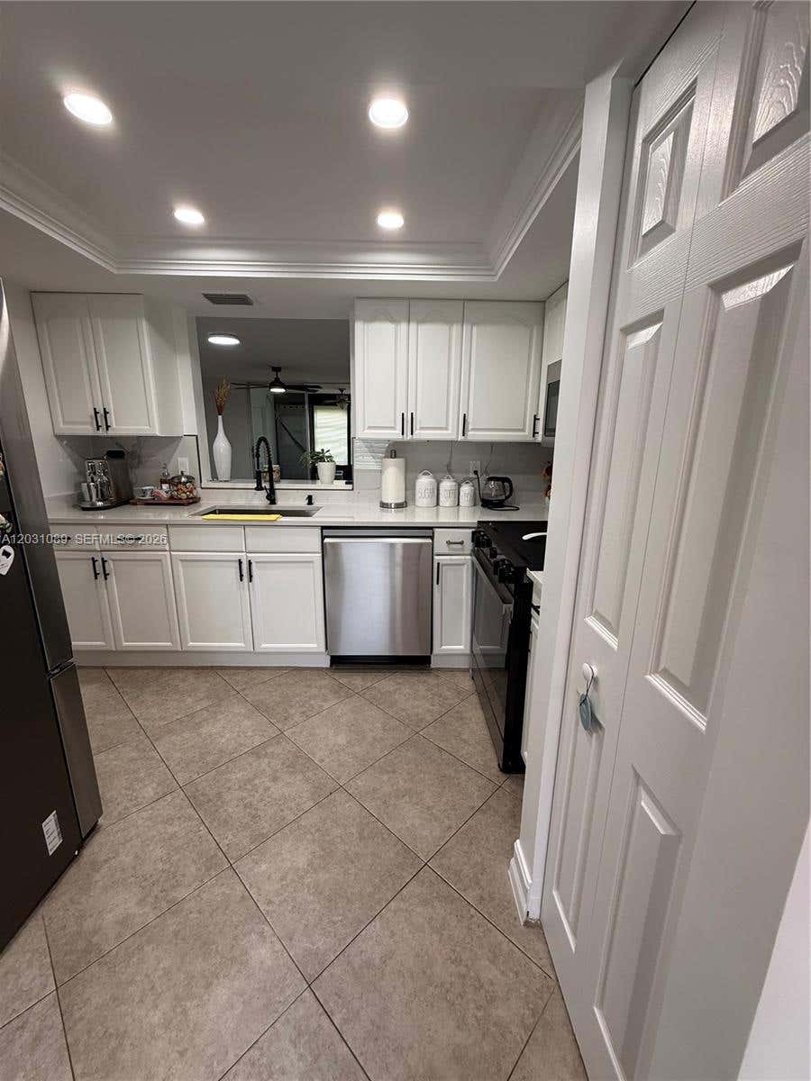 Photo of 1020 NW 80th Ave #104, Margate, FL 33063 (MLS # A12031089)