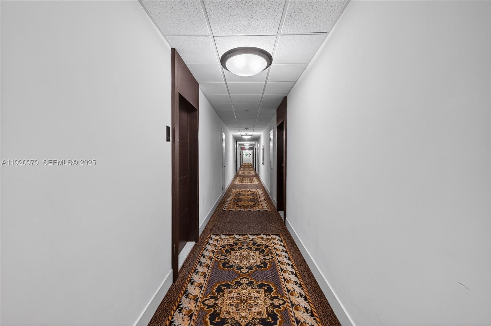 ADMIRALS PORT CONDO WEST - Residential