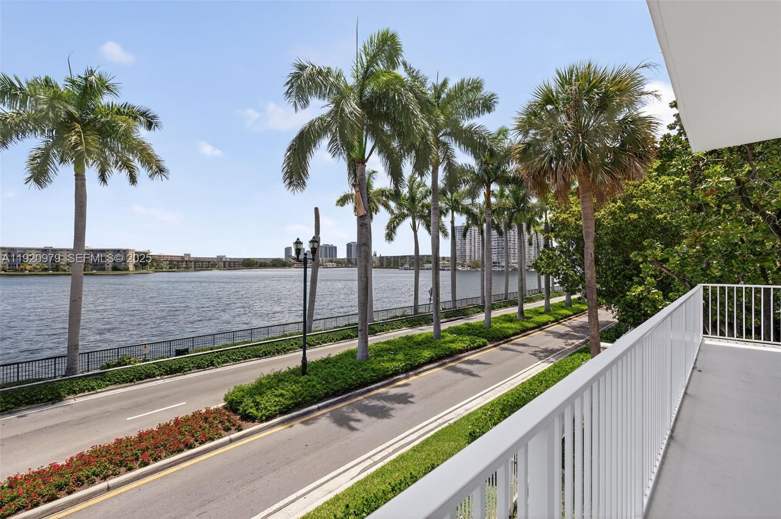 ADMIRALS PORT CONDO WEST - Residential