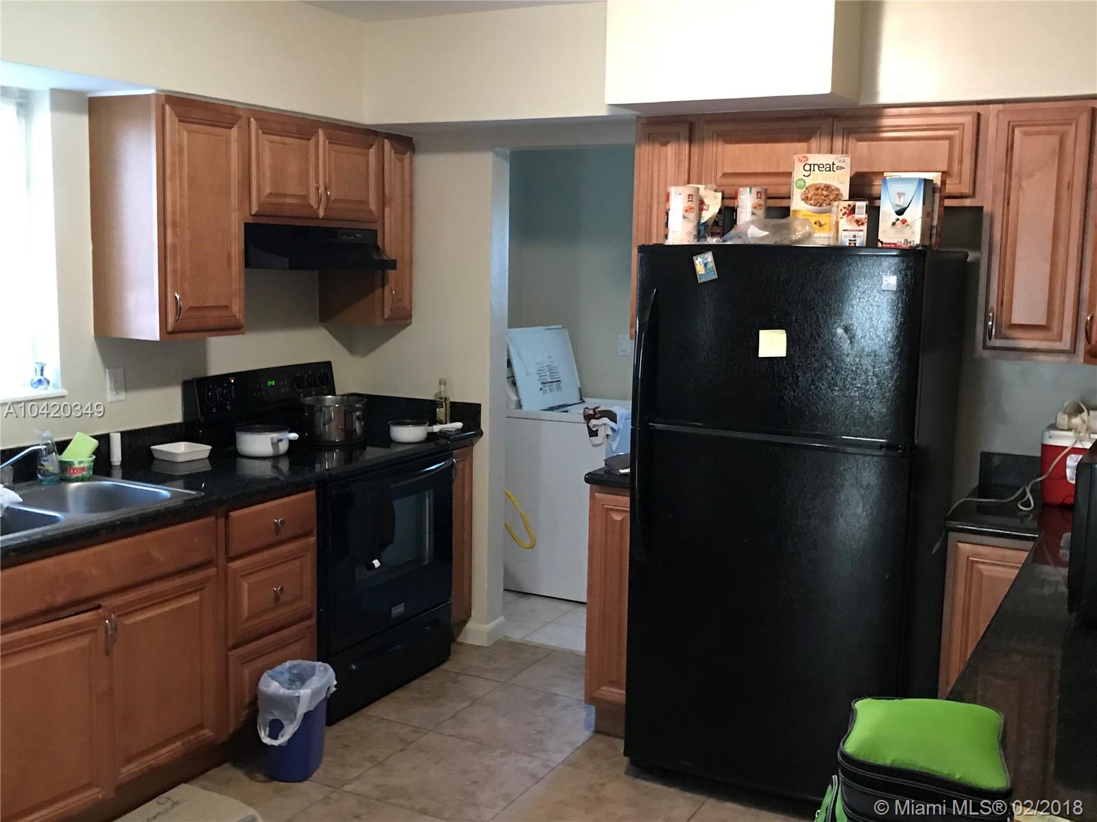 SCOTT LAKE MANOR SEC 2 - Residential Lease