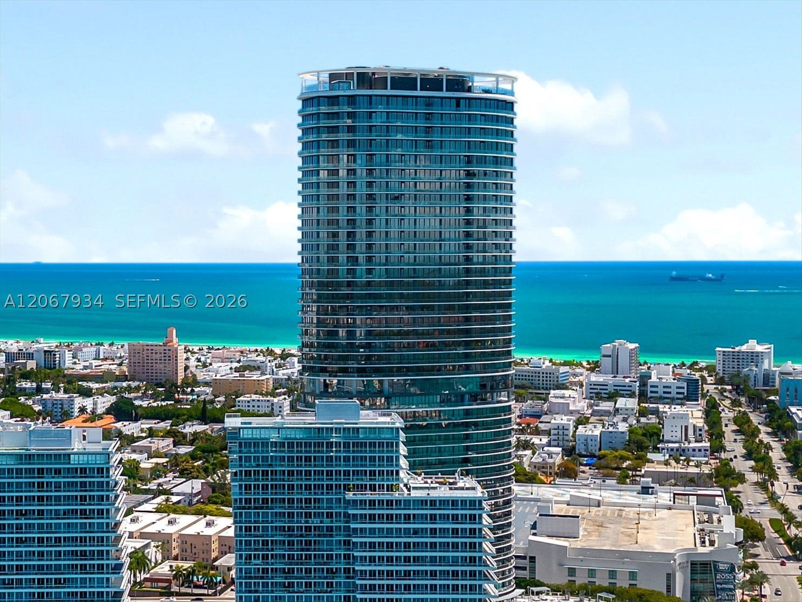520 West Ave