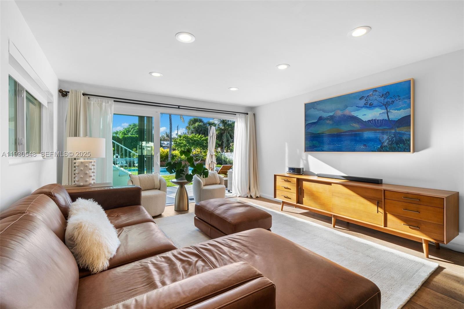 BISCAYNE POINT - Residential