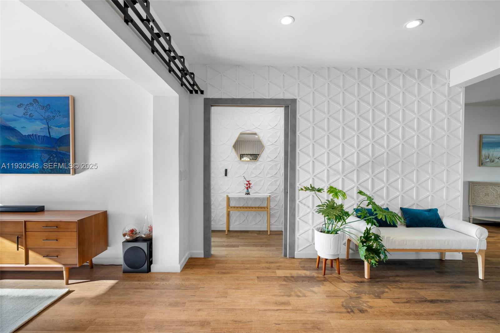 BISCAYNE POINT - Residential