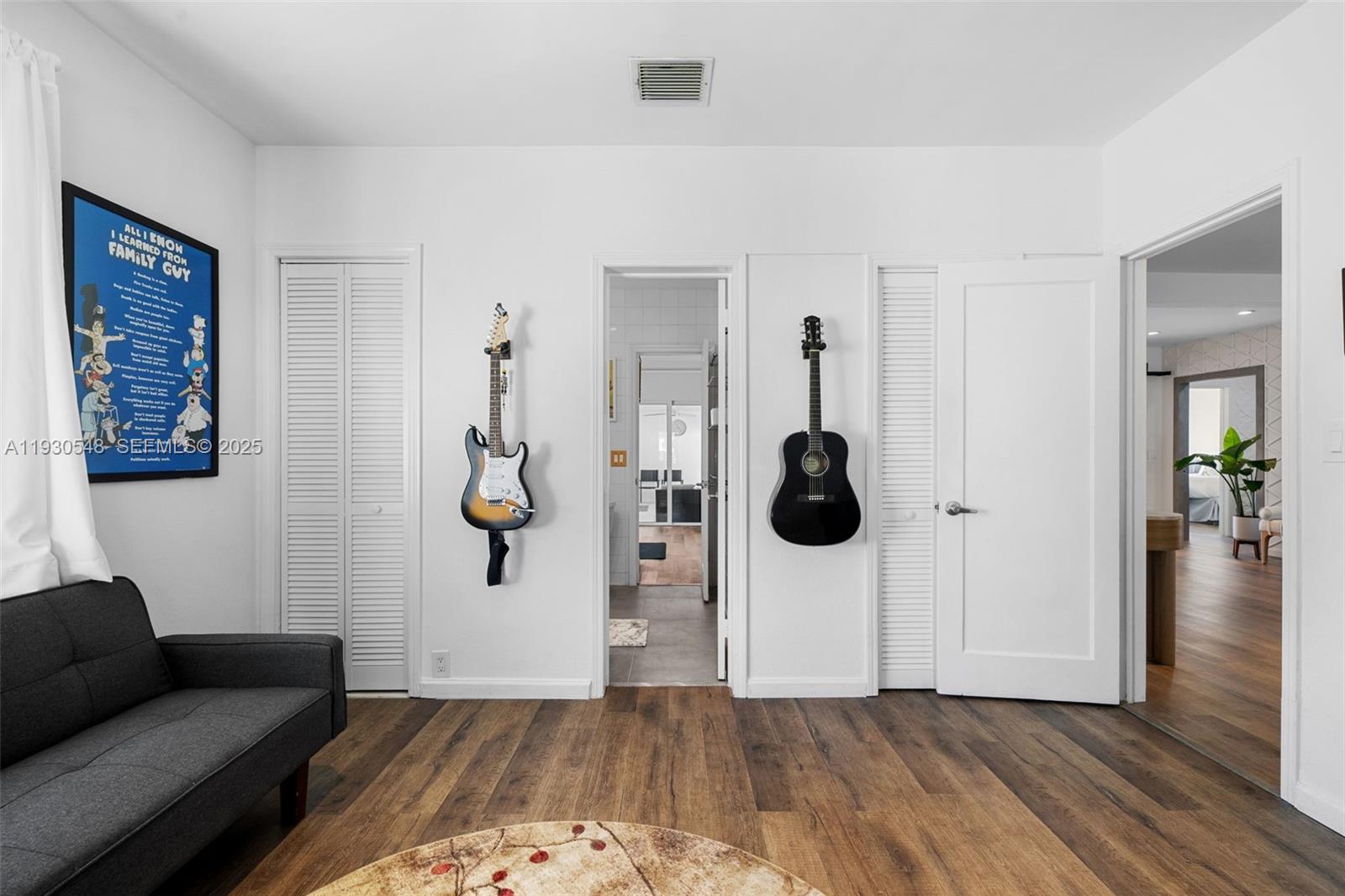 BISCAYNE POINT - Residential