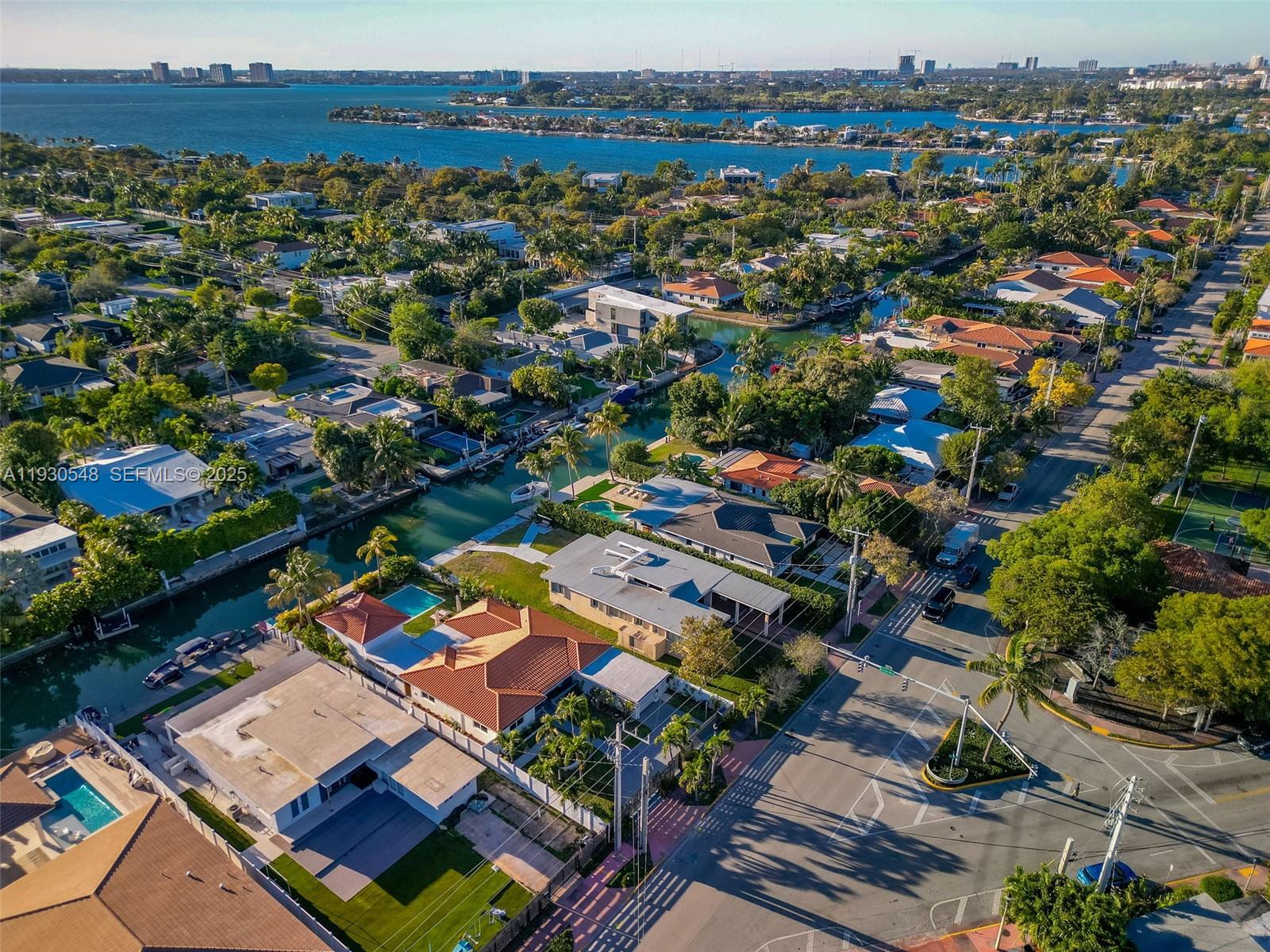 BISCAYNE POINT - Residential