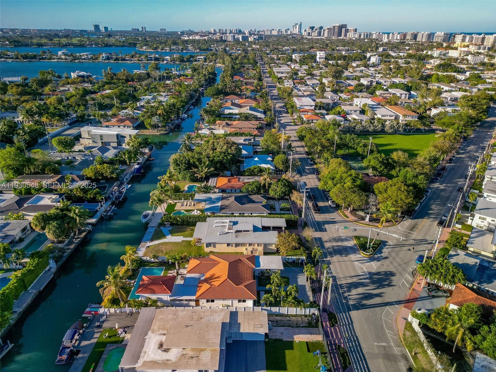 BISCAYNE POINT - Residential