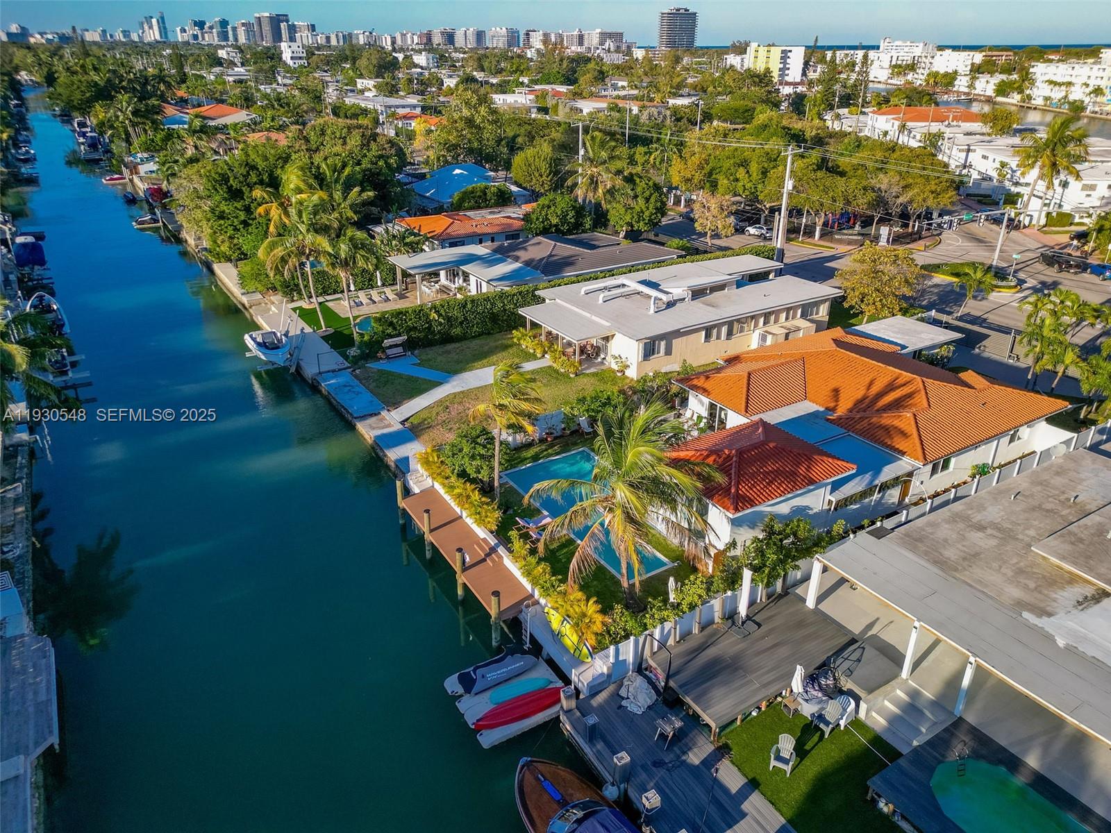 BISCAYNE POINT - Residential