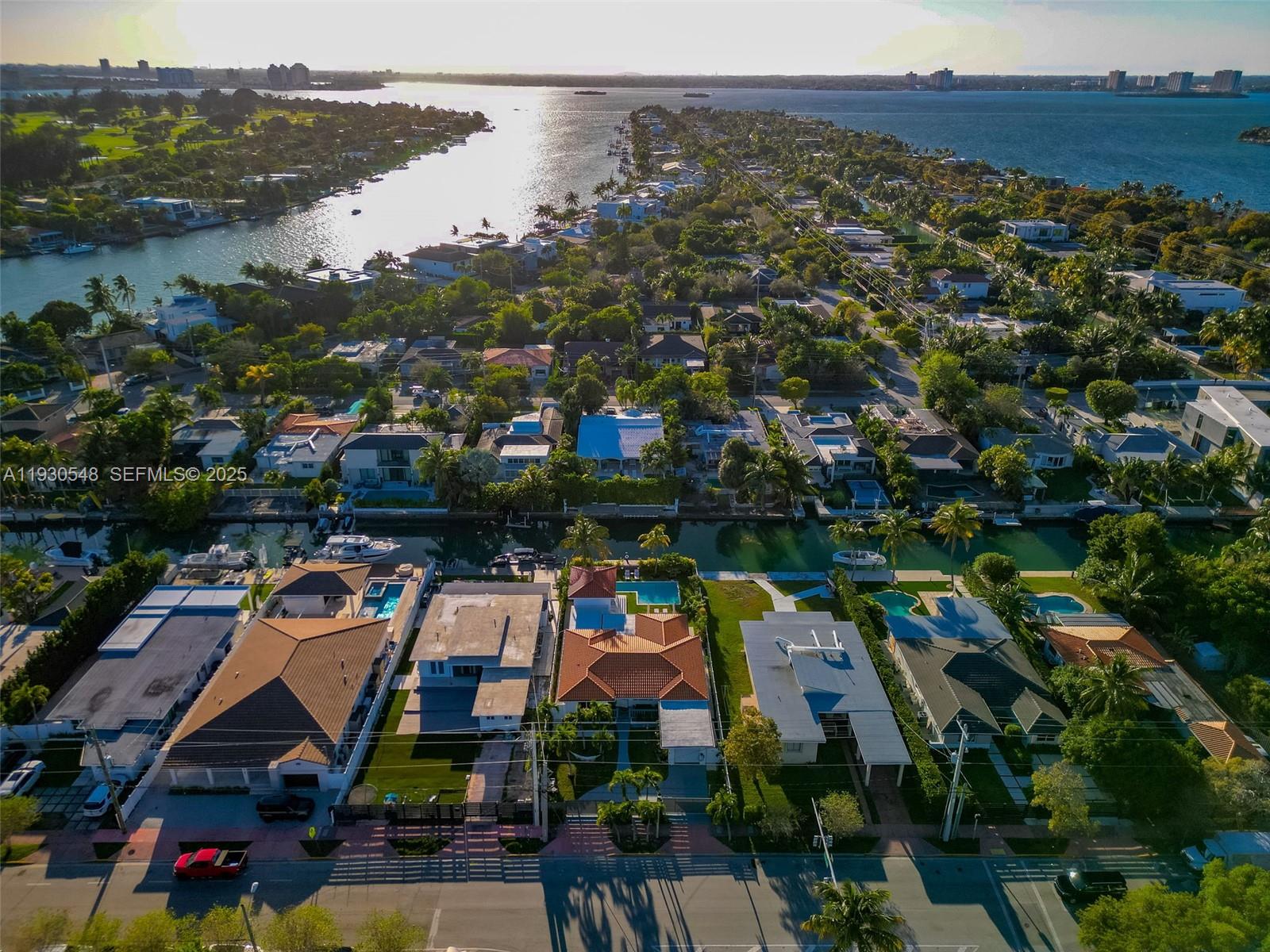BISCAYNE POINT - Residential