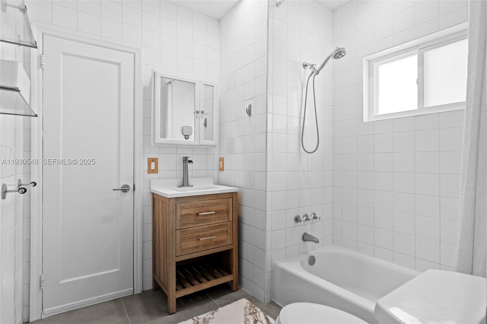 BISCAYNE POINT - Residential