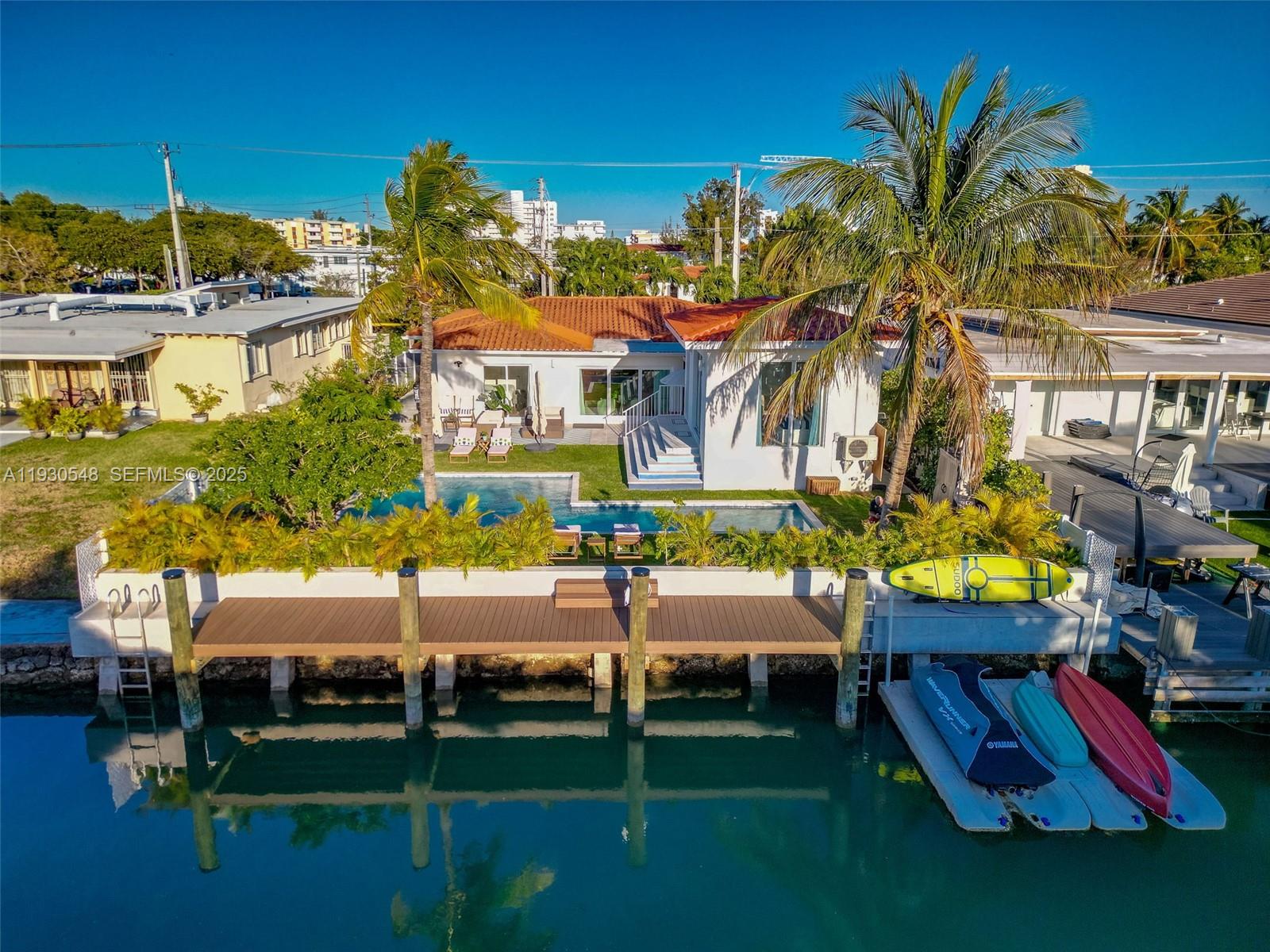 BISCAYNE POINT - Residential