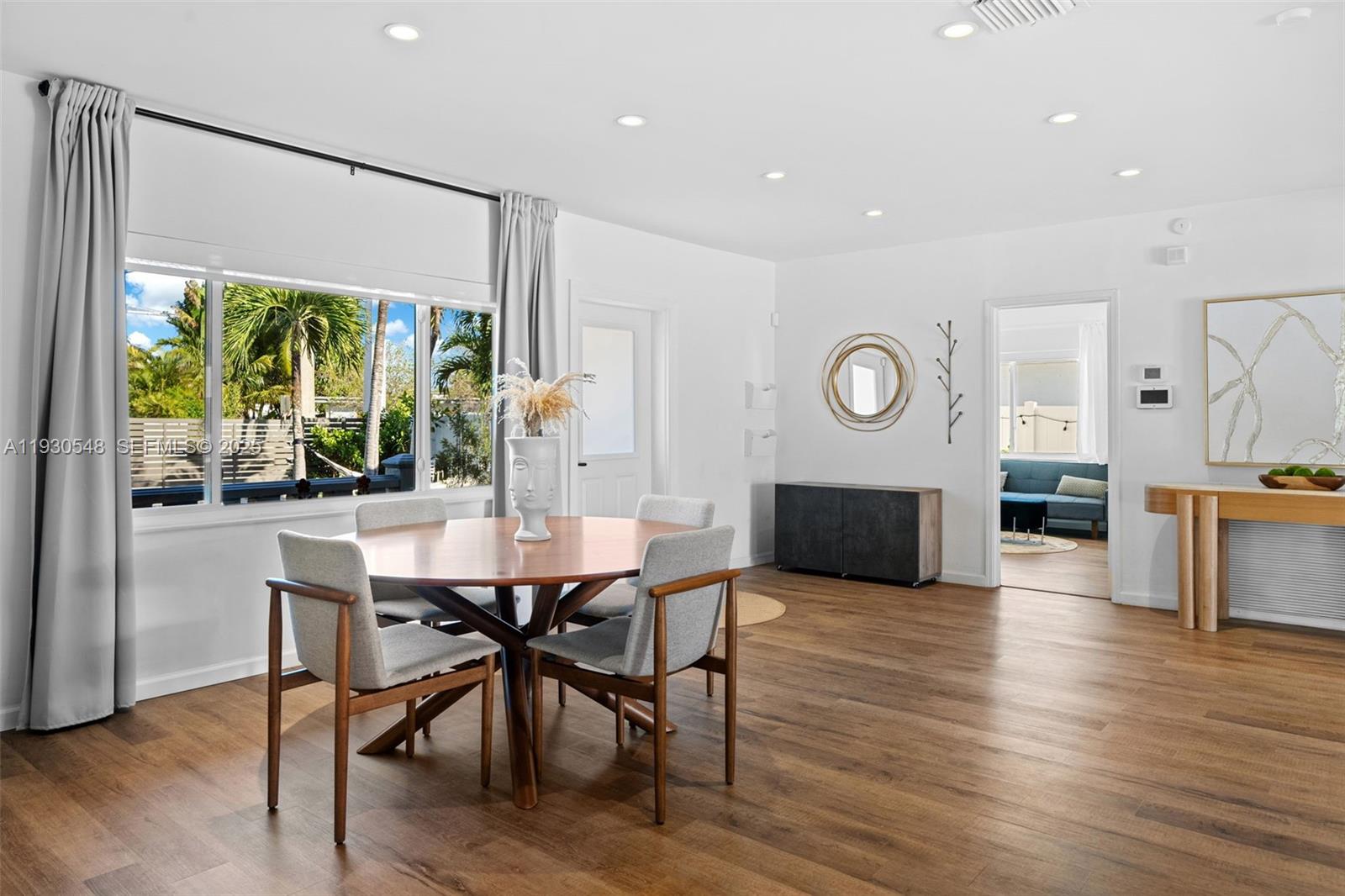 BISCAYNE POINT - Residential