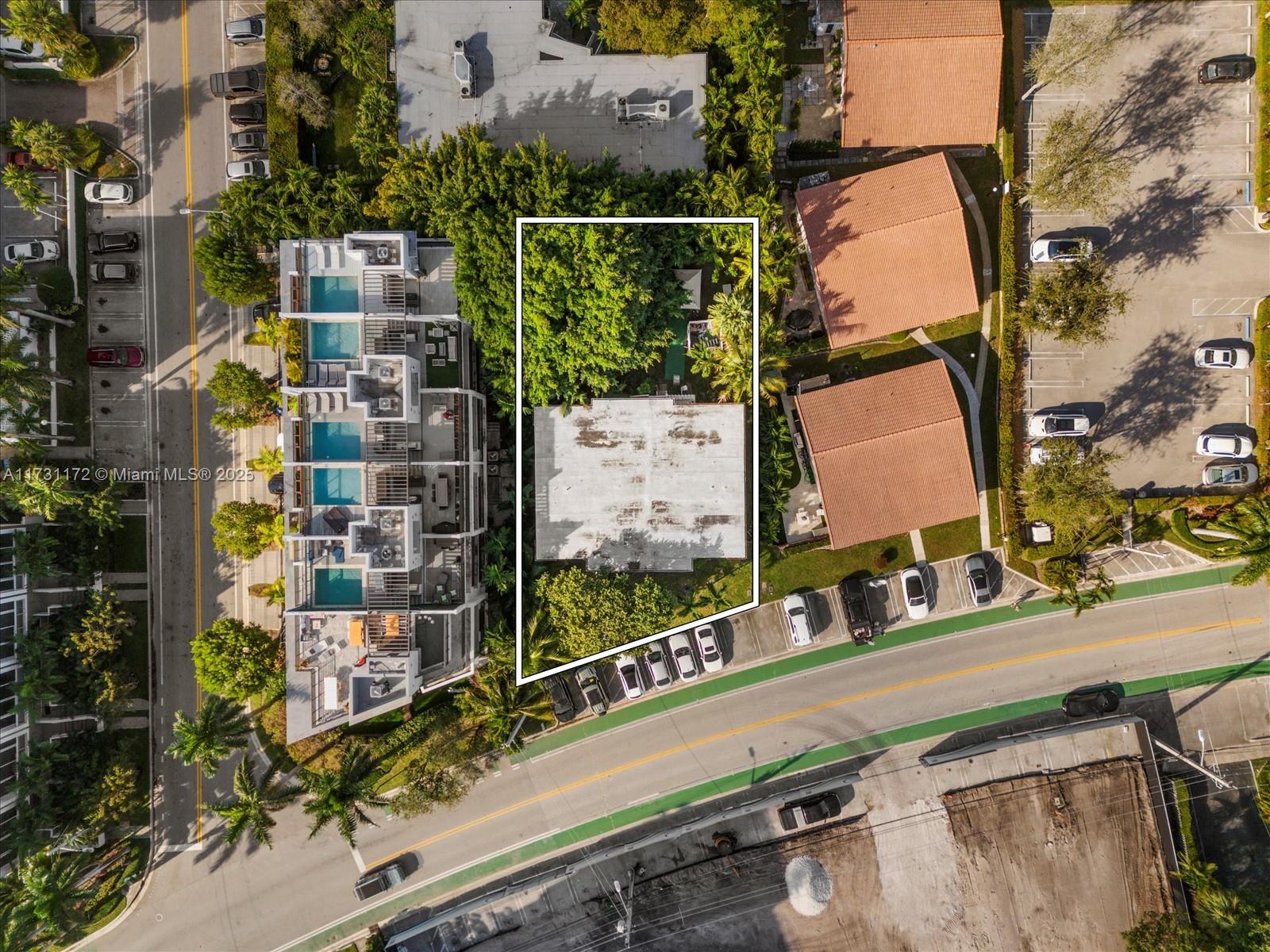 BAY HARBOR ISLAND - Land
