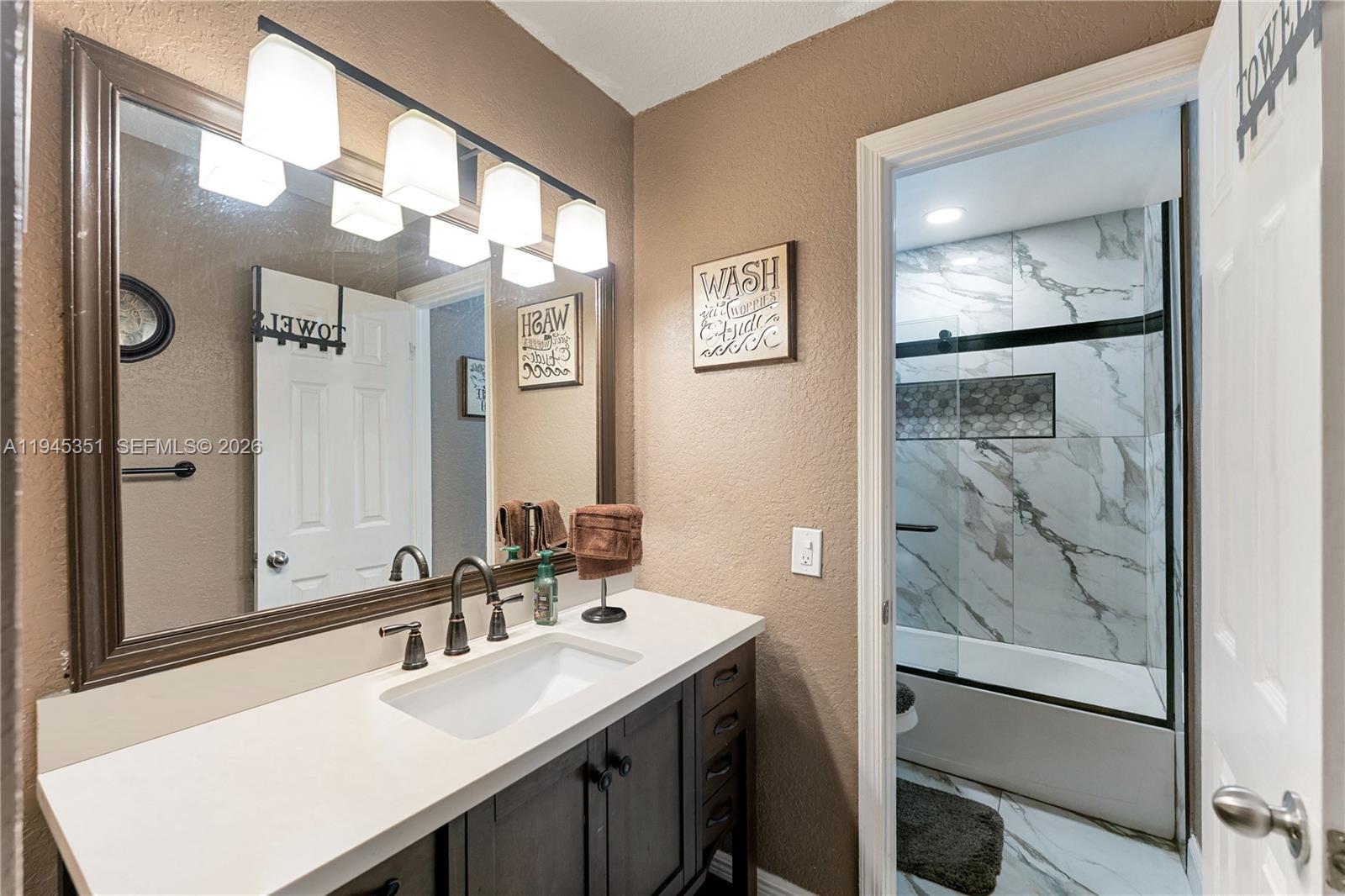 LAUDERDALE NORTH PARK SEC - Residential