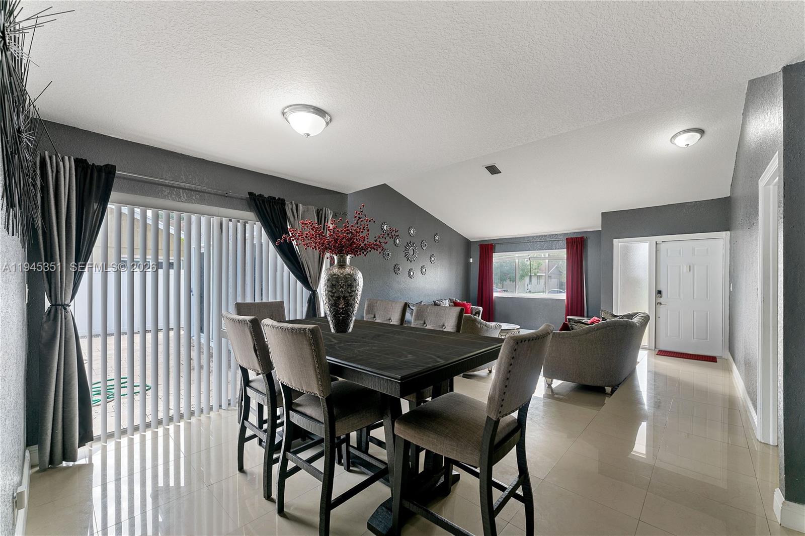 LAUDERDALE NORTH PARK SEC - Residential