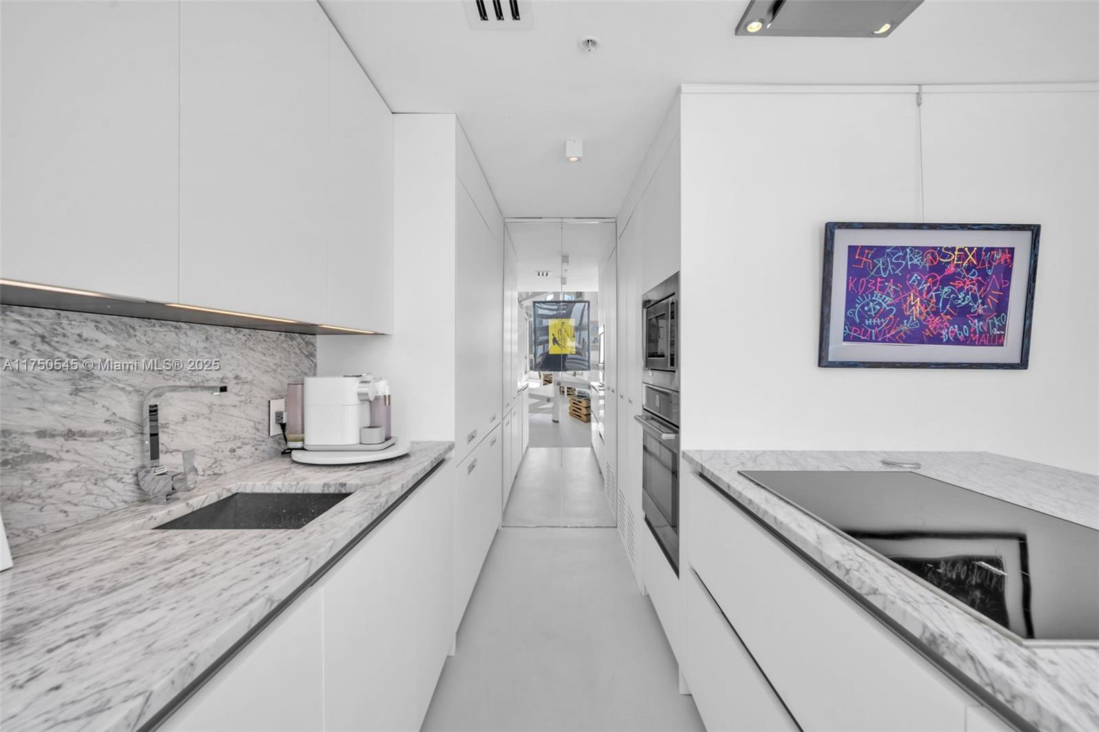 MET 1 CONDO - Residential