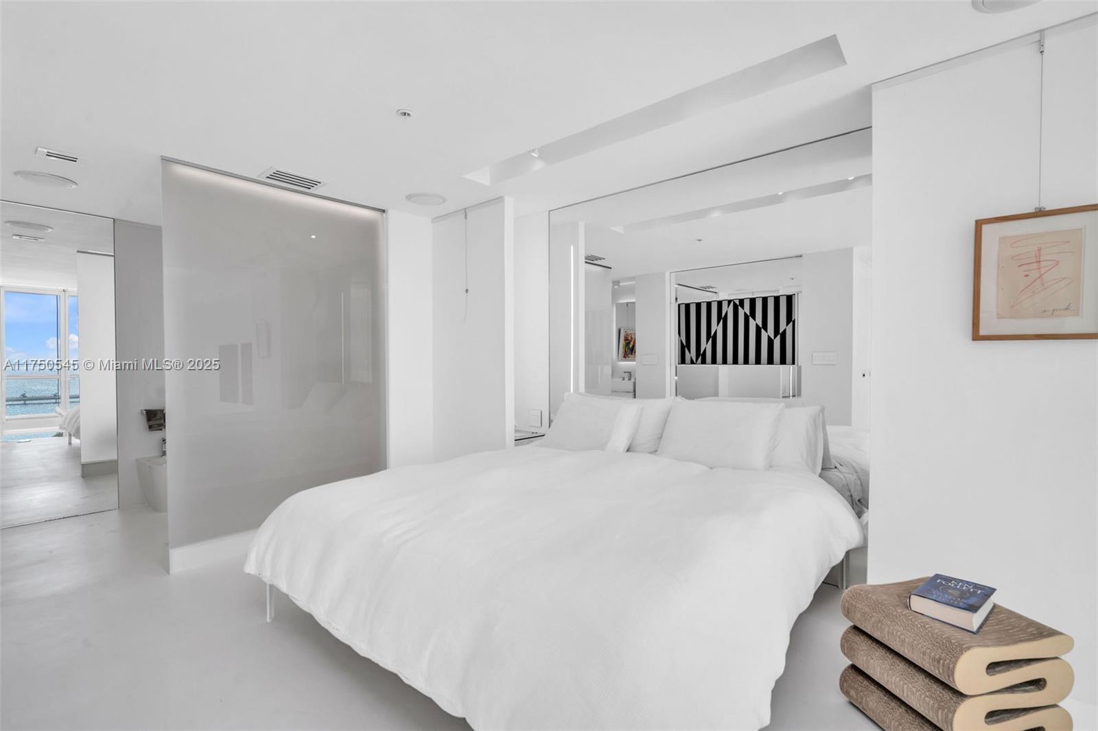 MET 1 CONDO - Residential