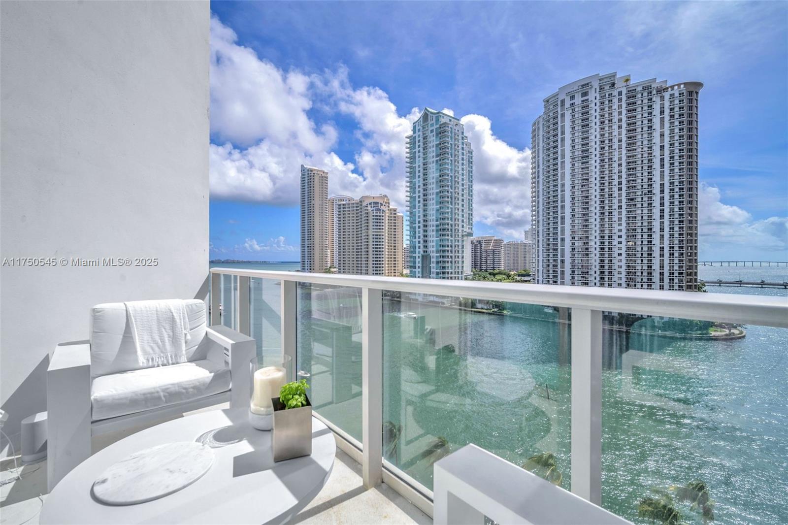 300 S Biscayne Blvd L-1012