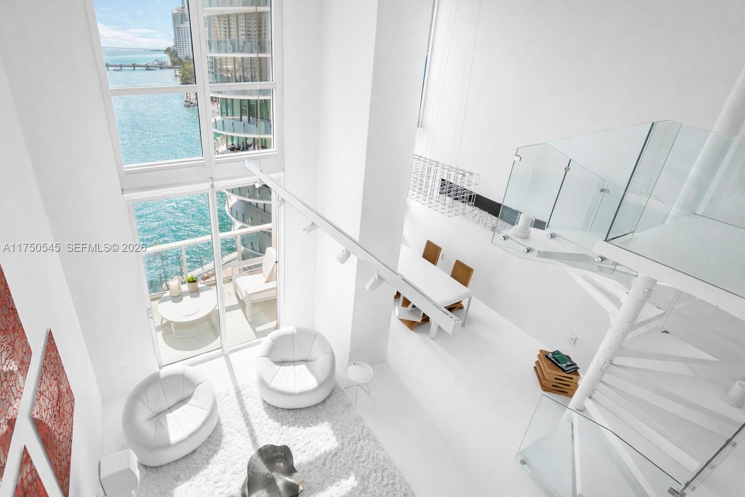 300 S Biscayne Blvd L-1012