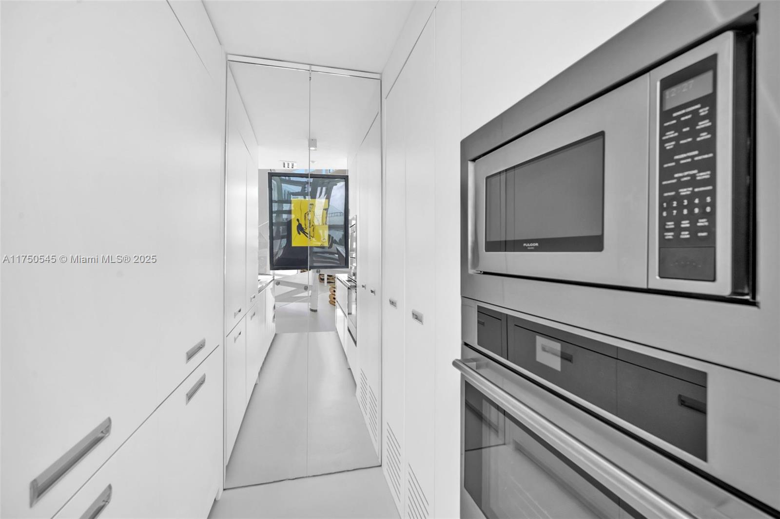 MET 1 CONDO - Residential