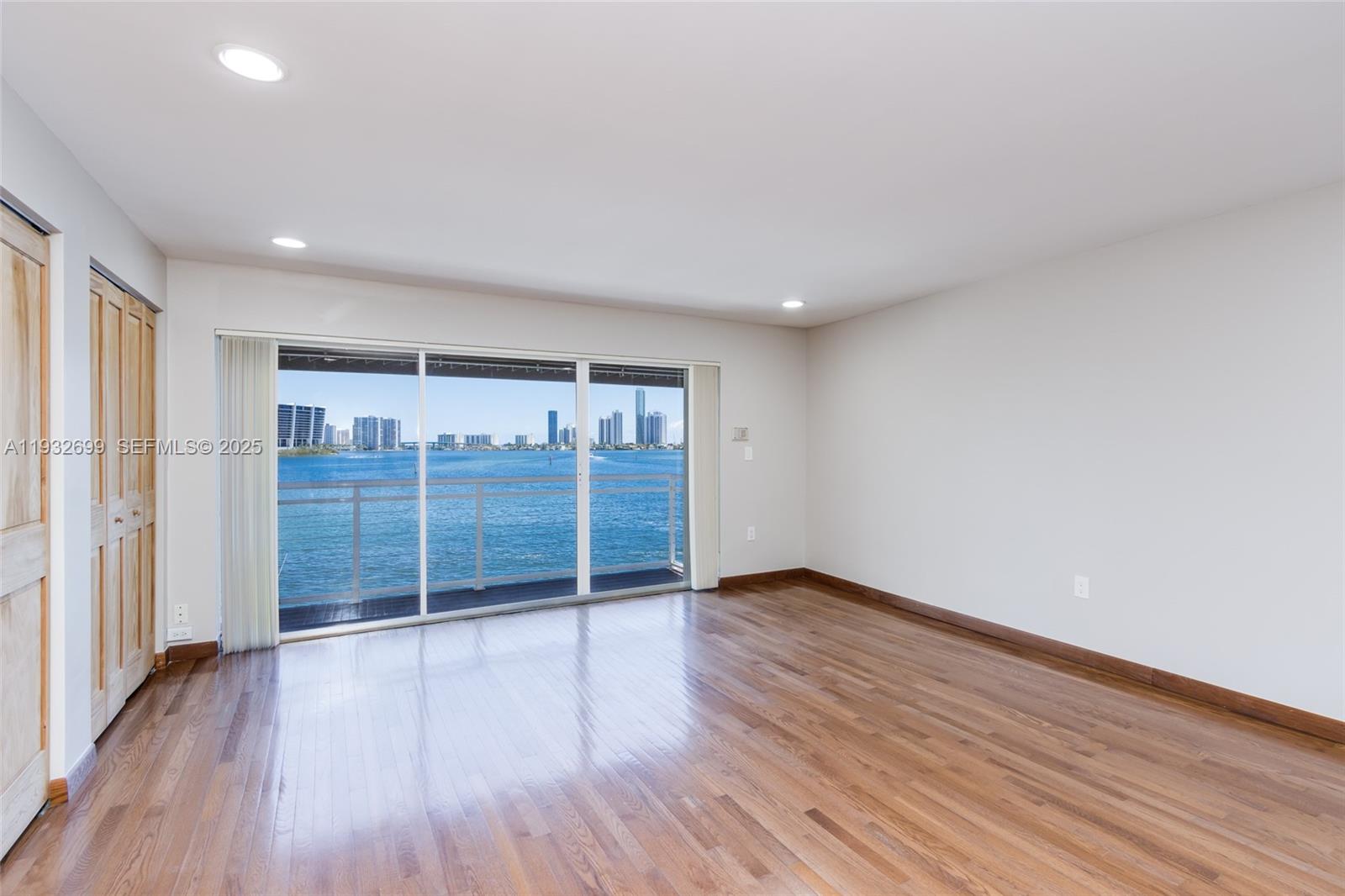 VILLAS ON THE BAY CONDO - Residential Lease