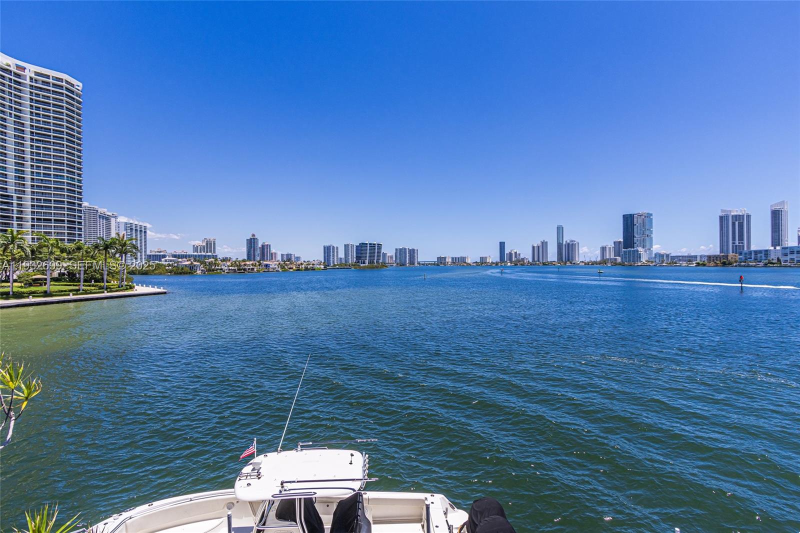 VILLAS ON THE BAY CONDO - Residential Lease