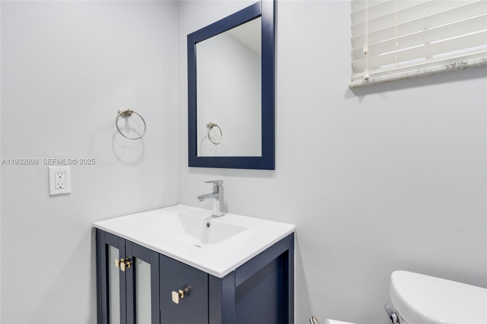 VILLAS ON THE BAY CONDO - Residential Lease